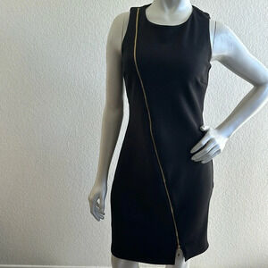Superfoxx Black Ribbed Zipper Dress